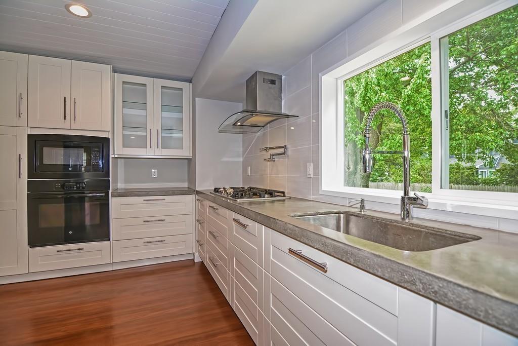4 Wompatuck Road Walpole, MA 02081 - Photo 10 of 28 Gallery Image 10