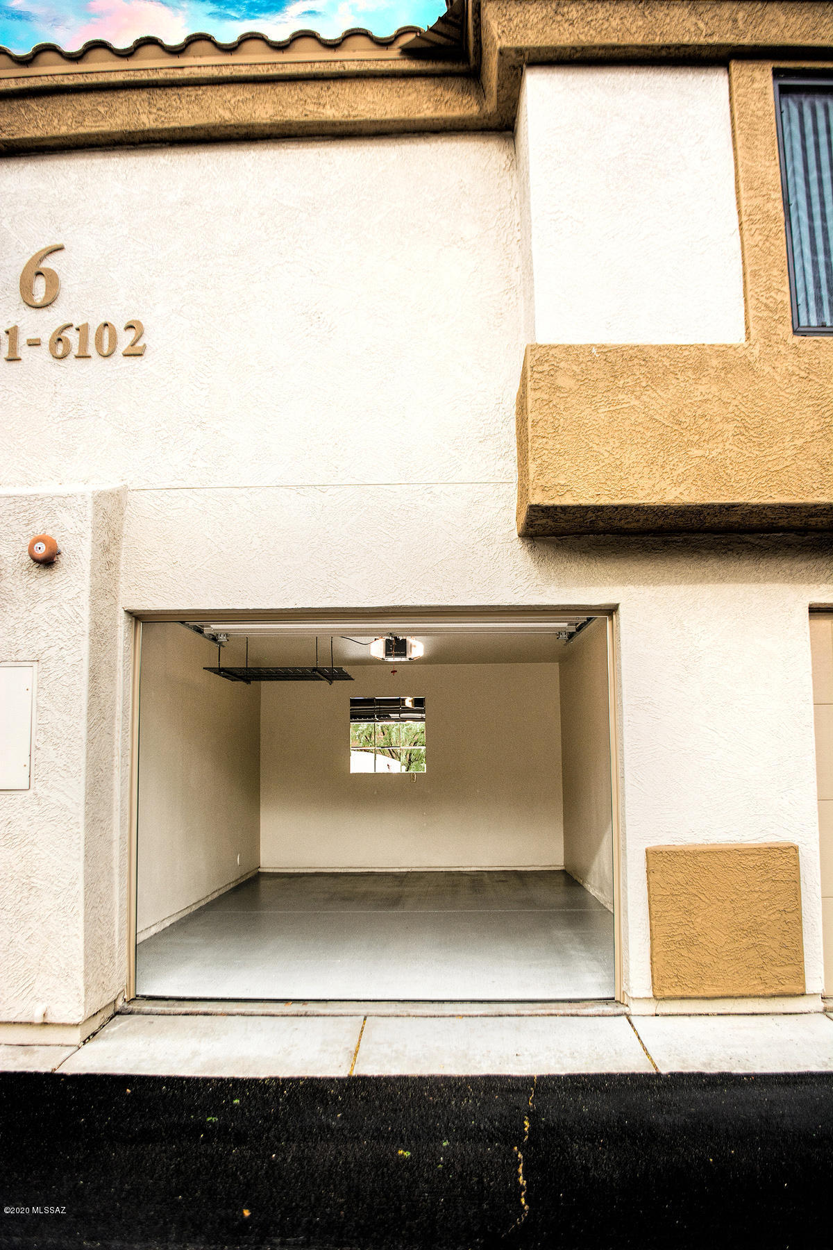 2550 East River Road, Unit 15306 Tucson, AZ 85718 - Photo 26 of 29