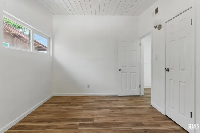 $325,900 | Undisclosed Address, Bakersfield, CA 93305