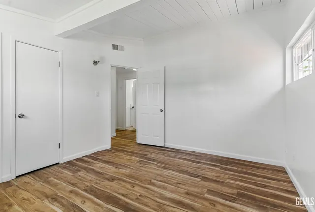 $325,900 | Undisclosed Address, Bakersfield, CA 93305