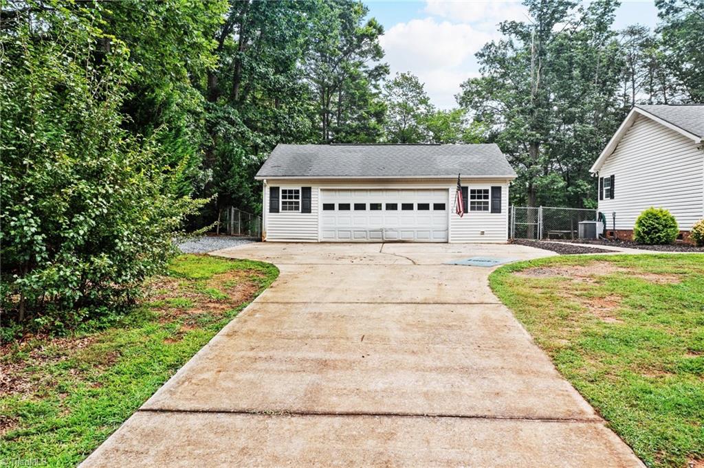127 Kelly Road Reidsville, NC 27320 - Photo 31 of 36 Gallery Image 31
