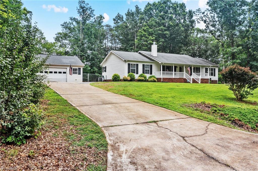 127 Kelly Road Reidsville, NC 27320 - Photo 32 of 36 Gallery Image 32
