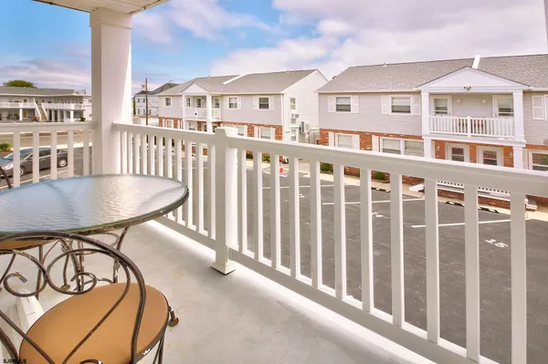 $18,500 | 9506 Ventnor Avenue, Unit 8, Margate City, NJ 08402