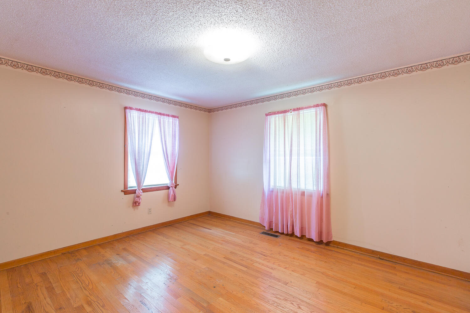 344 Prospect Road Chickamauga, GA 30707 - Photo 6 of 26 344 Prospect Road HD -5