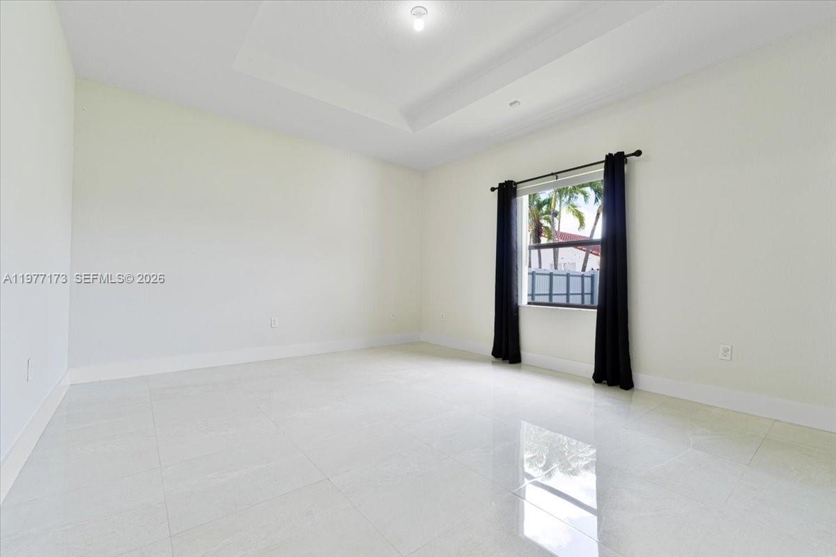 16186 Southwest 65th Lane, Unit 16186 Miami, FL 33193 - Photo 11 of 25
