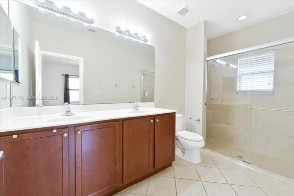 $4,200 | 16186 Southwest 65th Lane, Unit 16186, Miami, FL 33193