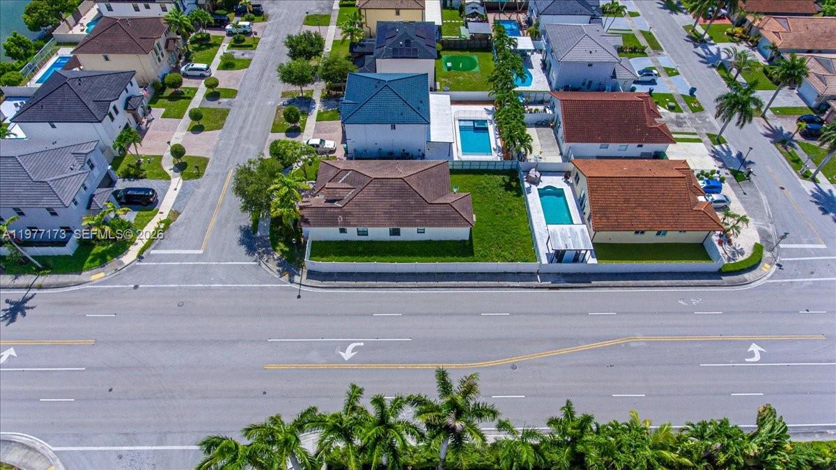 16186 Southwest 65th Lane, Unit 16186 Miami, FL 33193 - Photo 23 of 25