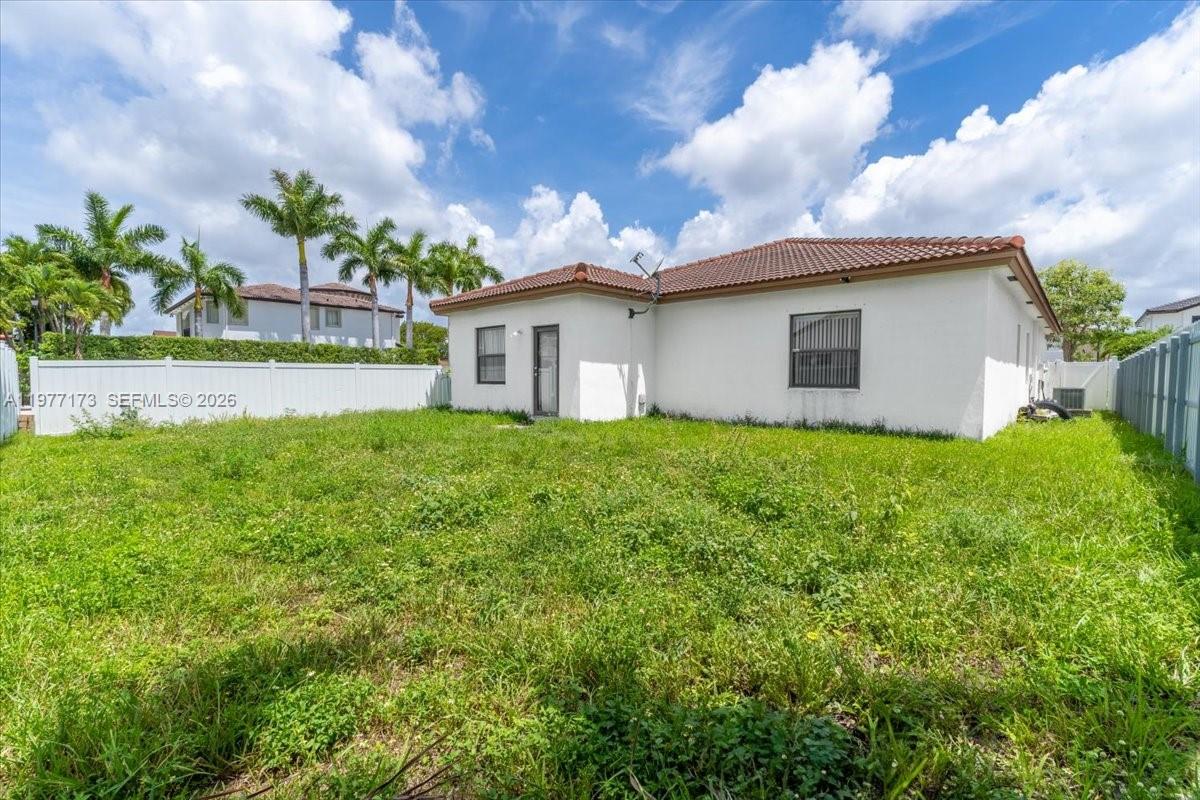 16186 Southwest 65th Lane, Unit 16186 Miami, FL 33193 - Photo 9 of 25