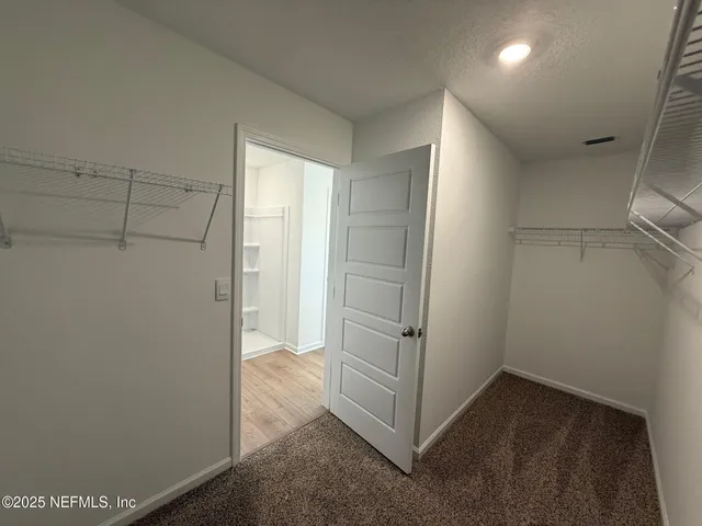 $389,990 | 4004 Yew Tree Court, Jacksonville, FL 32218