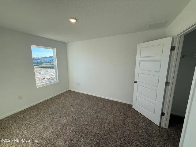 $389,990 | 4004 Yew Tree Court, Jacksonville, FL 32218