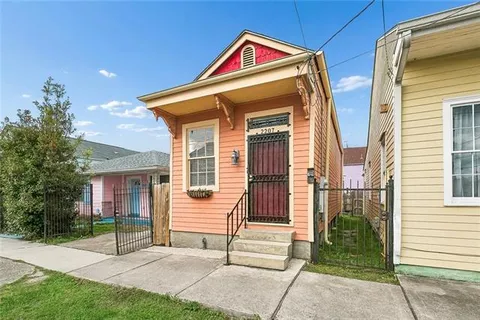 $129,000 | 2207 St Ann Street, New Orleans, LA 70119