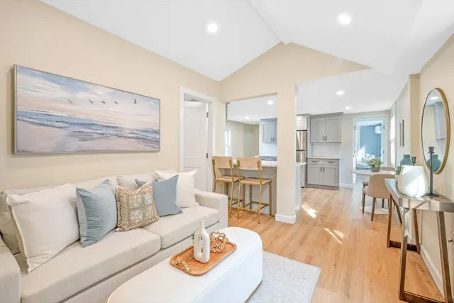 $499,000 | 97 Mason Street, Unit 2, Salem, MA 01970