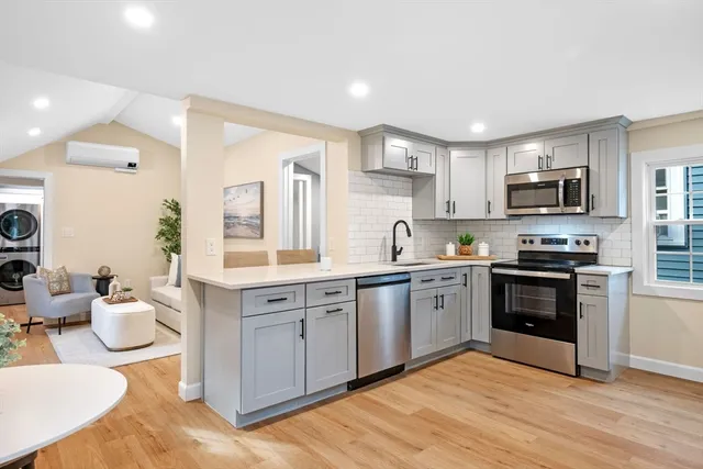 $499,000 | 97 Mason Street, Unit 2, Salem, MA 01970