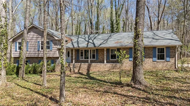 $400,000 | 1050 Skyline Drive, Covington, GA 30014