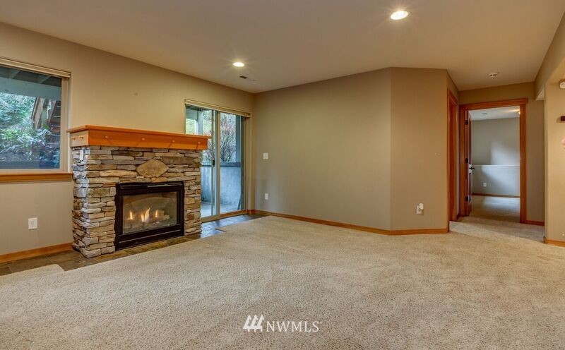 926 19th Street Bellingham, WA 98225 - Photo 17 of 25