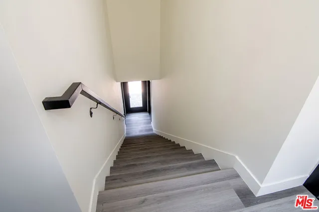 $3,795 | 5038 1/2 Riverton Avenue, North Hollywood, CA 91601