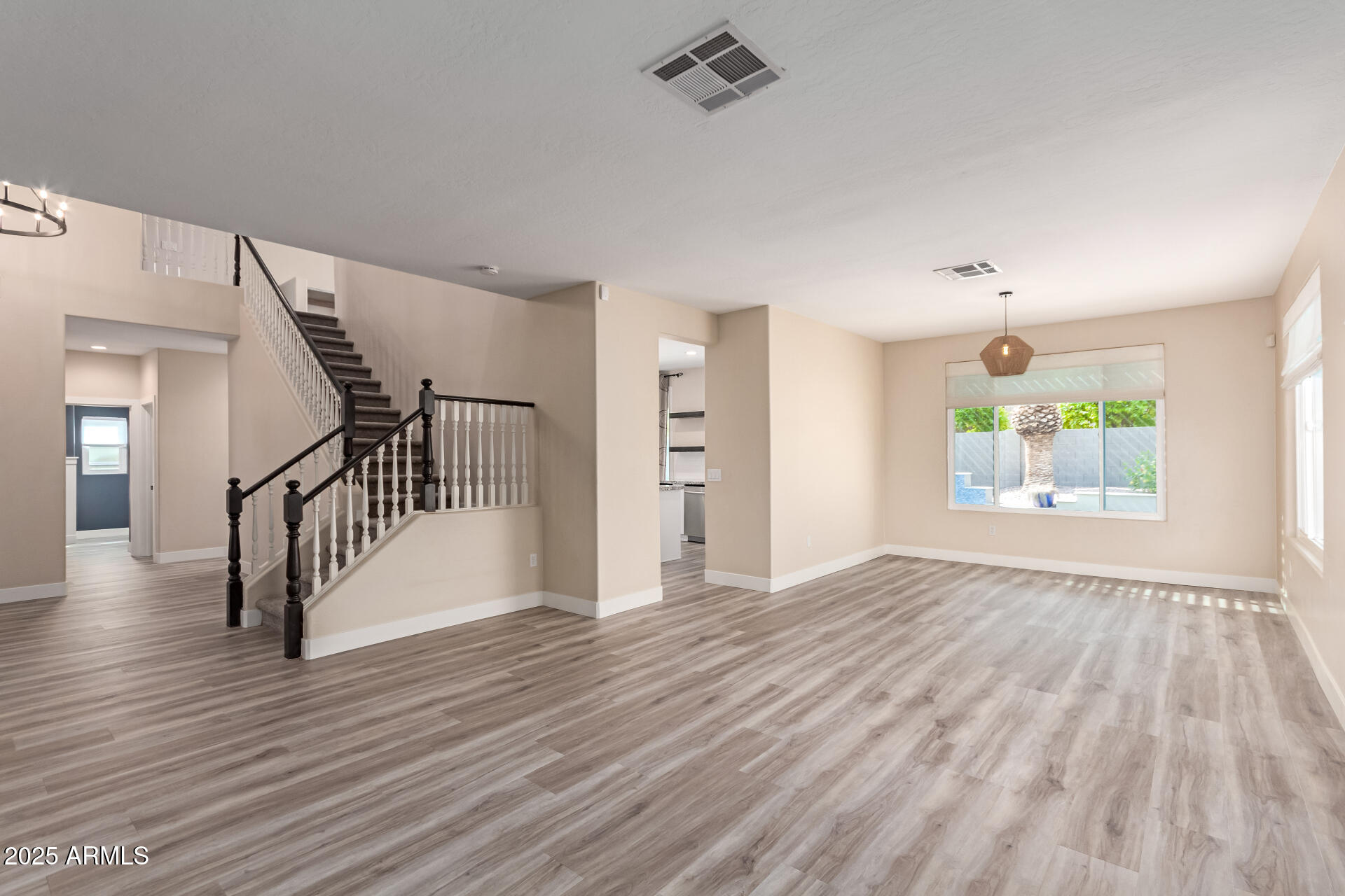 847 East Del Rio Street Gilbert, AZ 85295 - Photo 7 of 58 6 - Del Rio