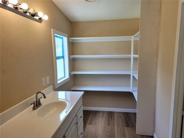 $1,380 | 305 Cedar Drive, Caldwell, TX 77836