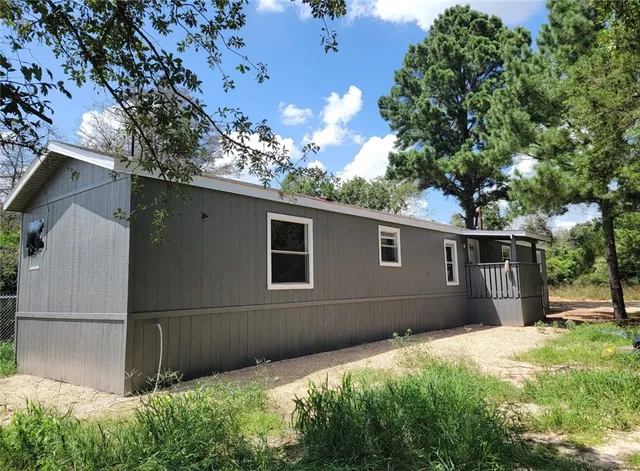 $1,380 | 305 Cedar Drive, Caldwell, TX 77836
