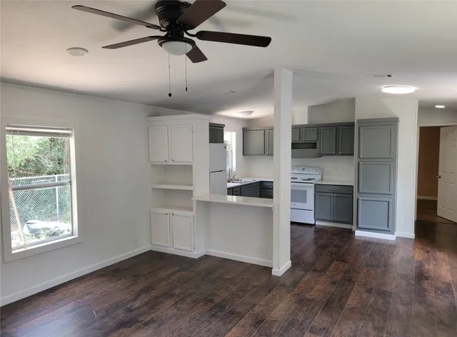 $1,380 | 305 Cedar Drive, Caldwell, TX 77836