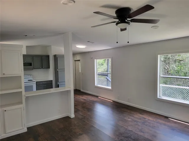 $1,380 | 305 Cedar Drive, Caldwell, TX 77836