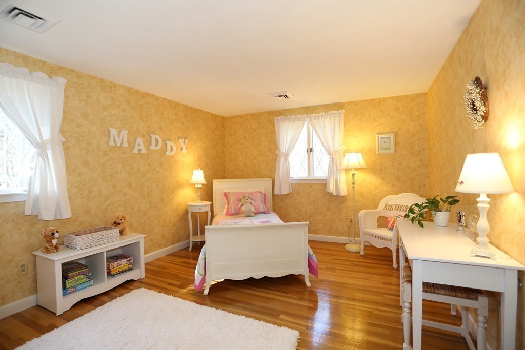 30 Rambling Road Sudbury, MA 01776 - Photo 12 of 21