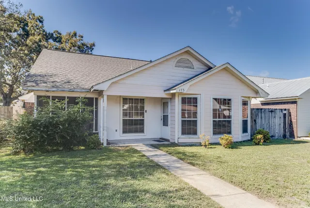 $175,000 | 173 Pine Grove Avenue, Biloxi, MS 39531