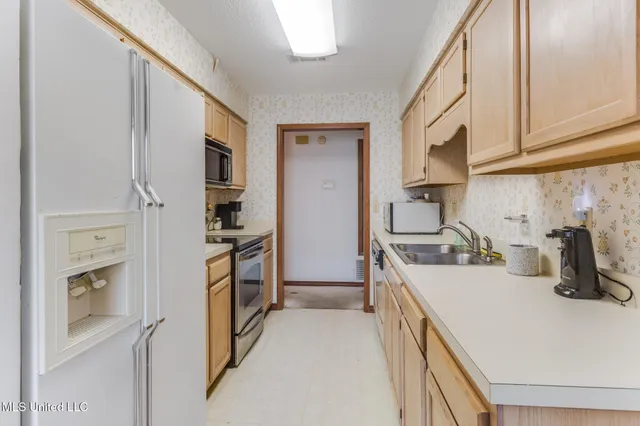 $175,000 | 173 Pine Grove Avenue, Biloxi, MS 39531