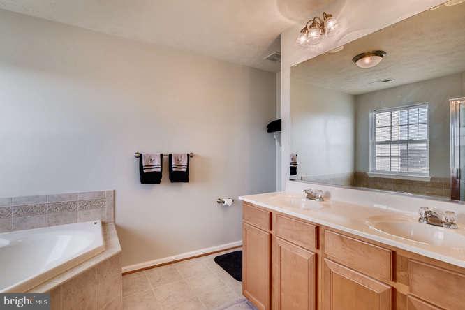 9808 Biggs Road Baltimore, MD 21220 - Photo 15 of 28