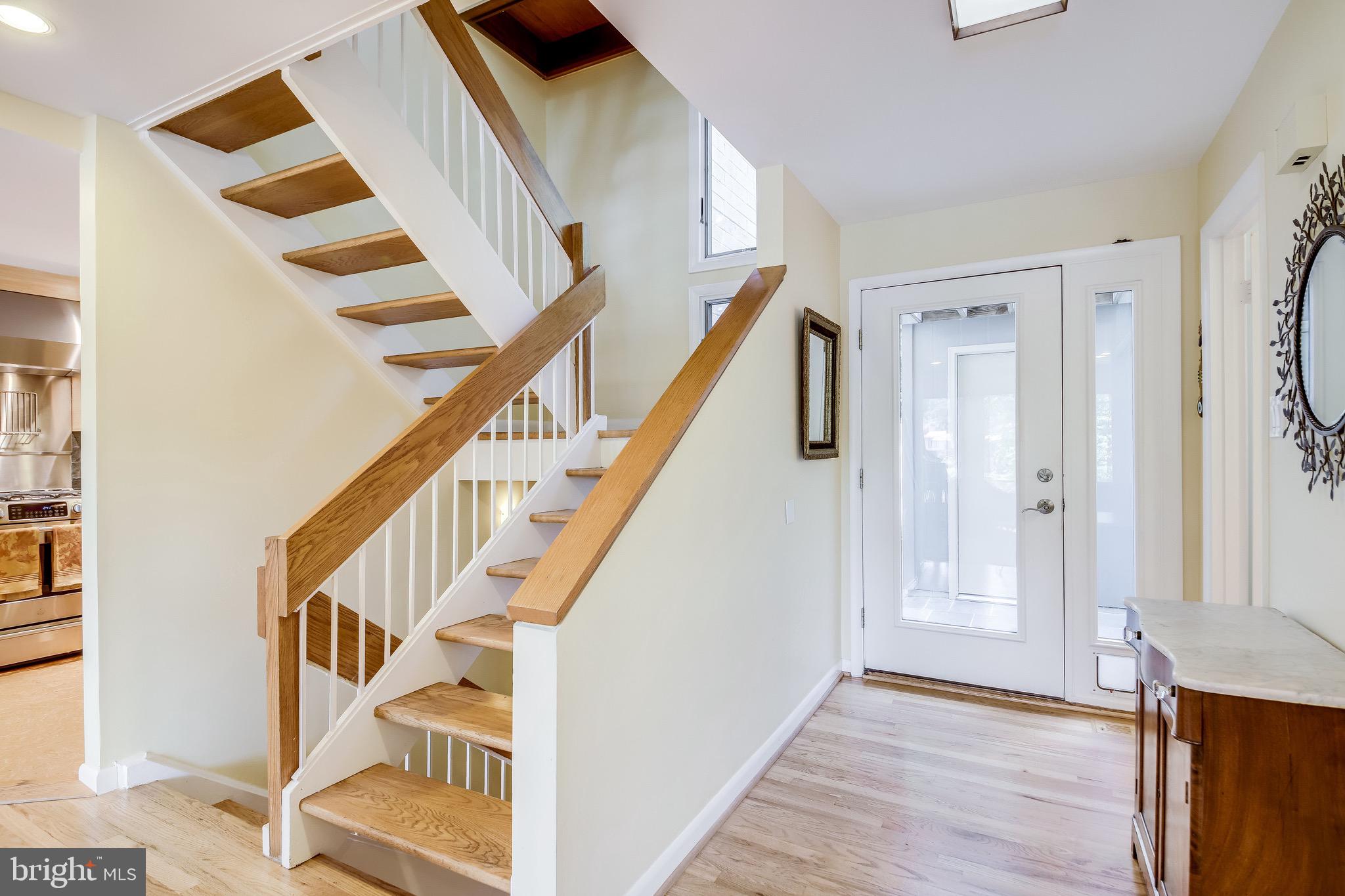 1604 Waters Edge Lane Reston, VA 20190 - Photo 12 of 76