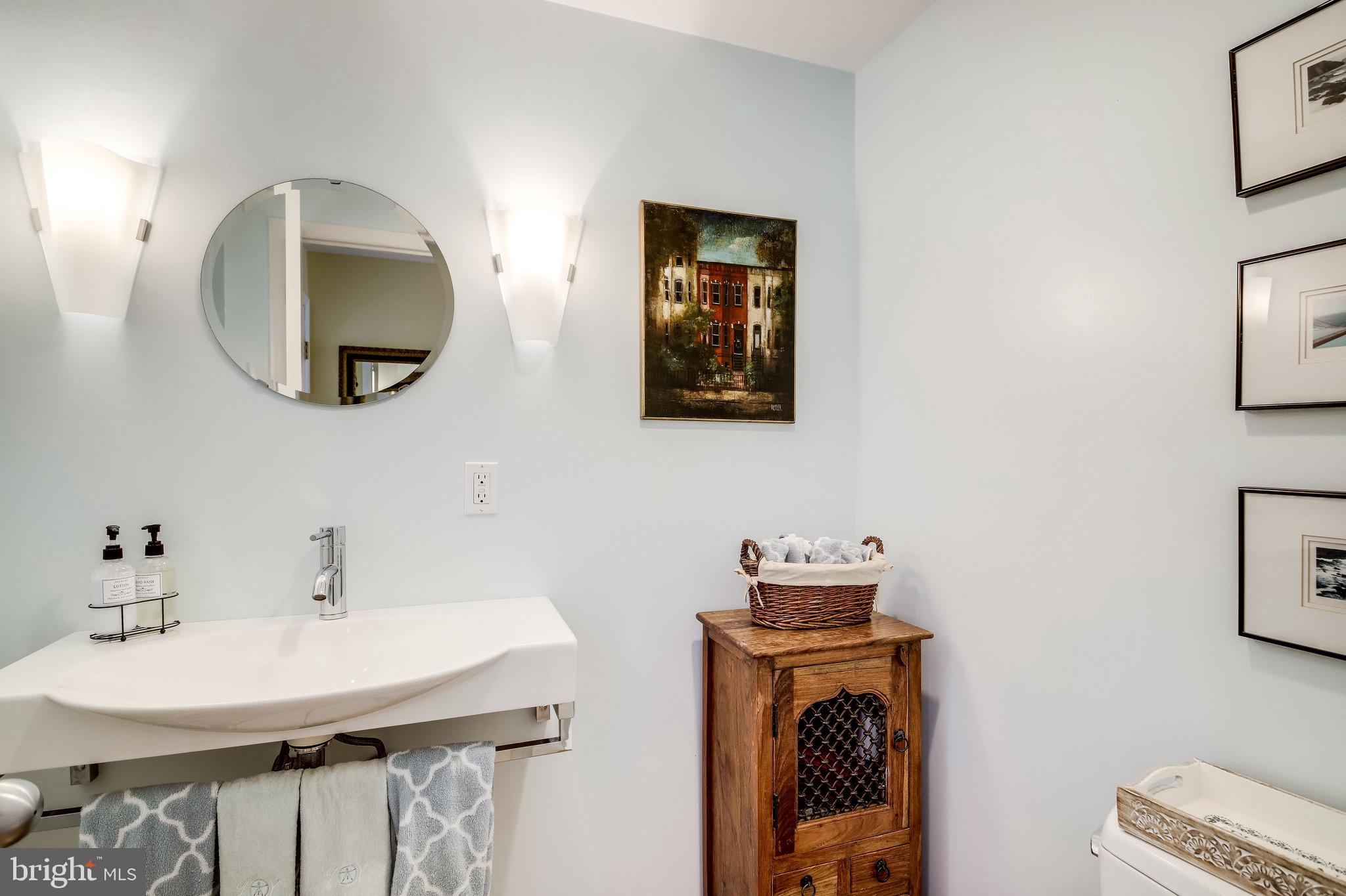 1604 Waters Edge Lane Reston, VA 20190 - Photo 13 of 76