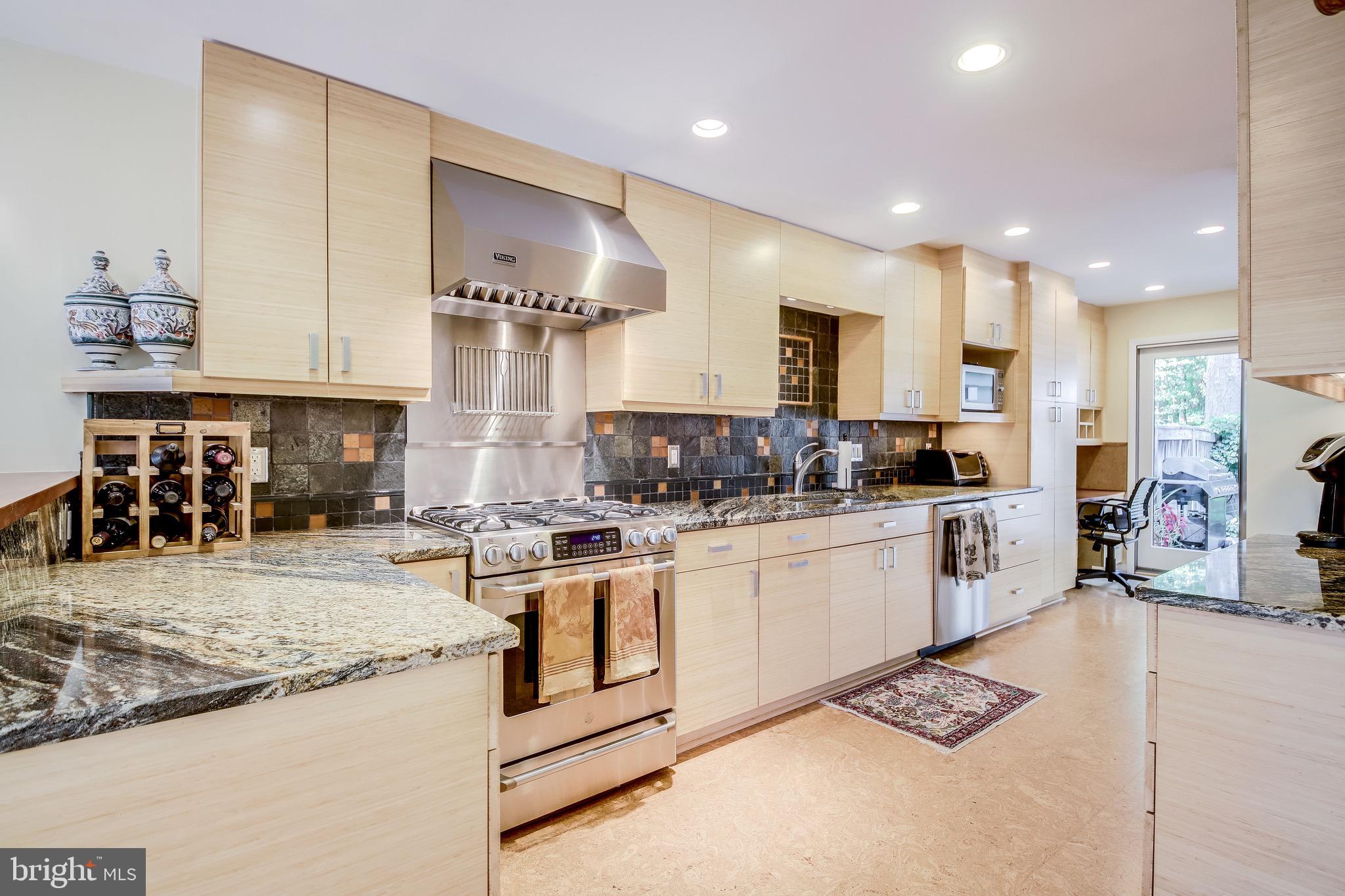 1604 Waters Edge Lane Reston, VA 20190 - Photo 25 of 76
