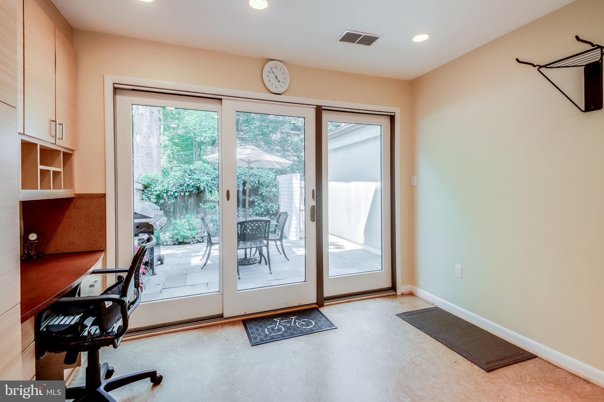1604 Waters Edge Lane Reston, VA 20190 - Photo 29 of 76