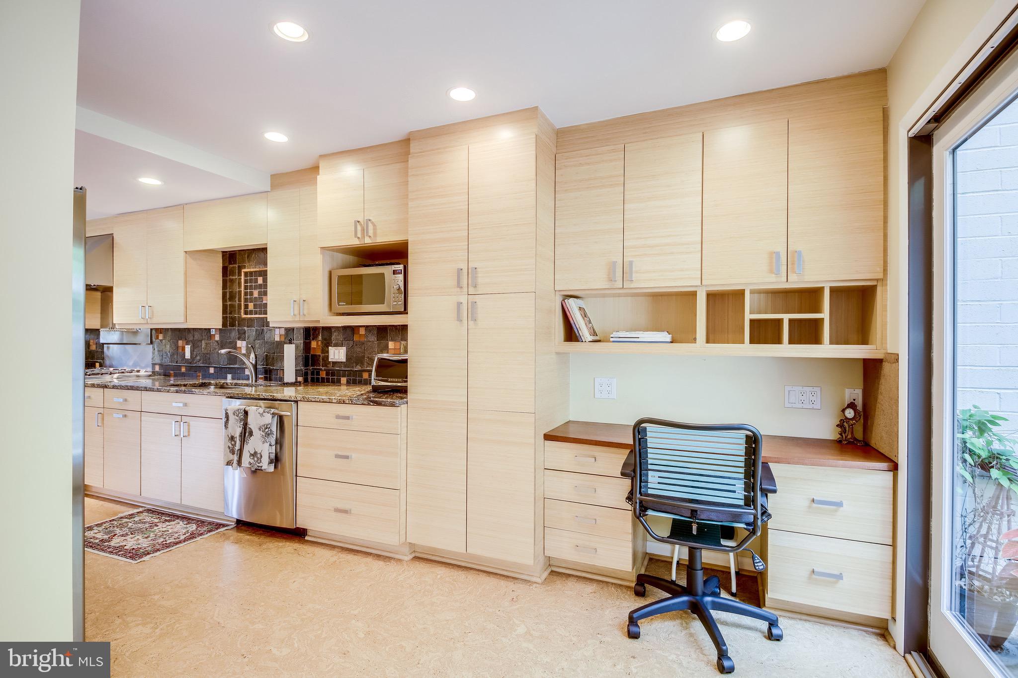 1604 Waters Edge Lane Reston, VA 20190 - Photo 30 of 76