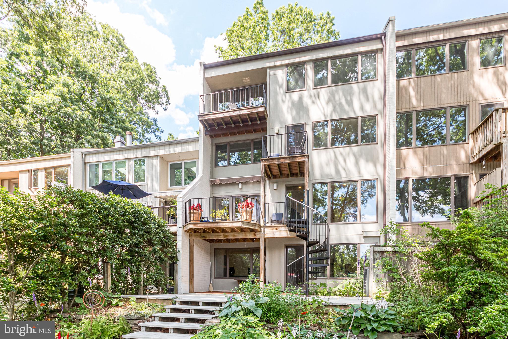 1604 Waters Edge Lane Reston, VA 20190 - Photo 63 of 76