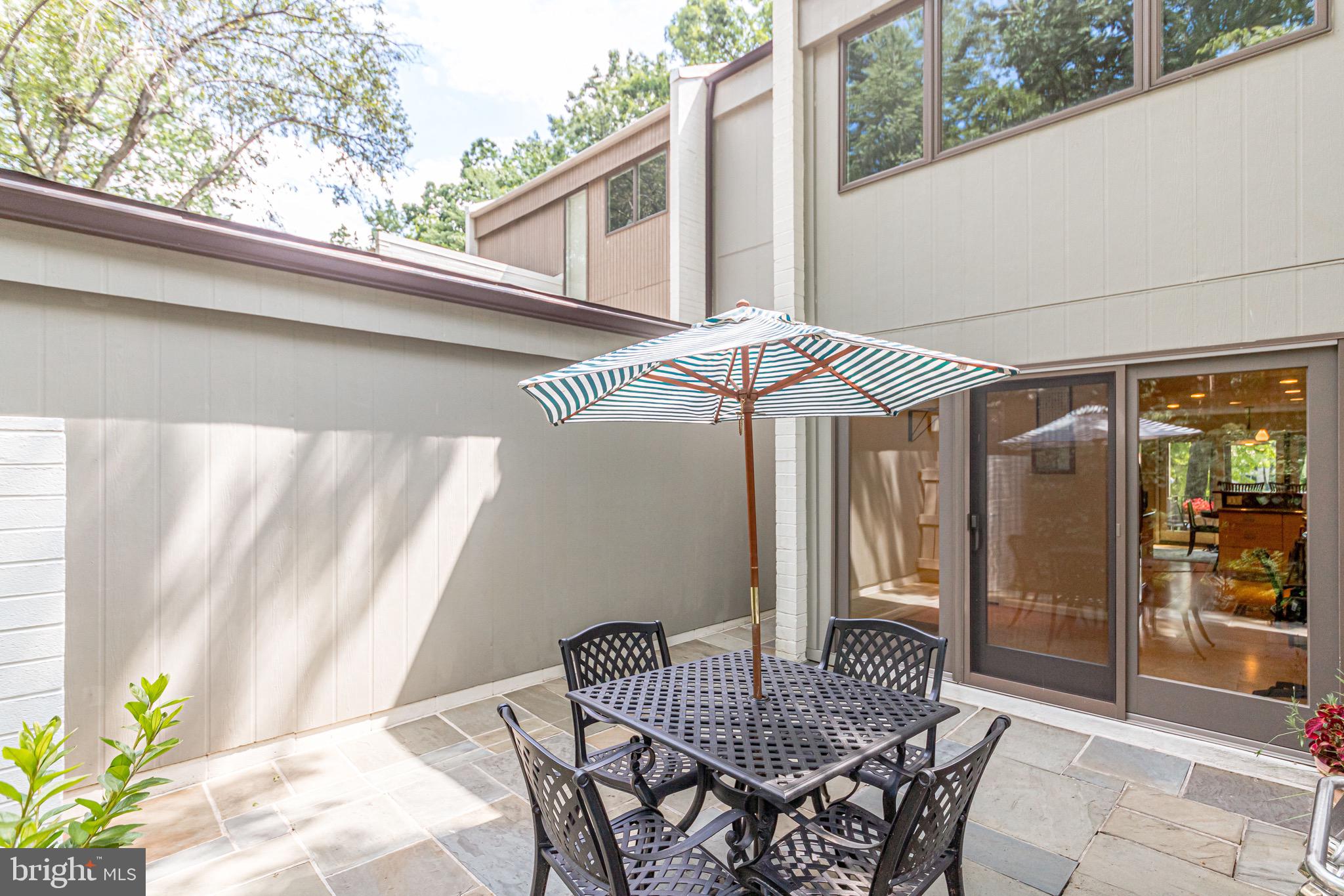 1604 Waters Edge Lane Reston, VA 20190 - Photo 8 of 76