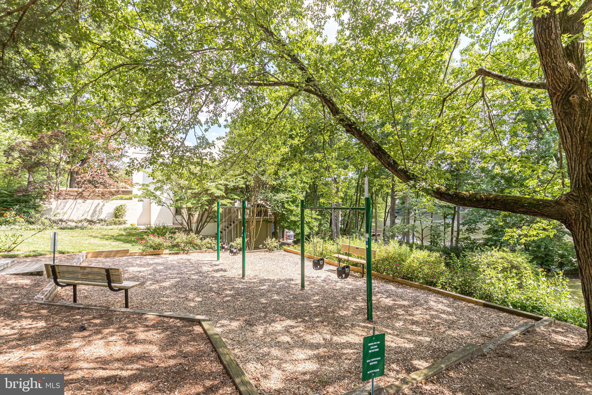 1604 Waters Edge Lane Reston, VA 20190 - Photo 73 of 76