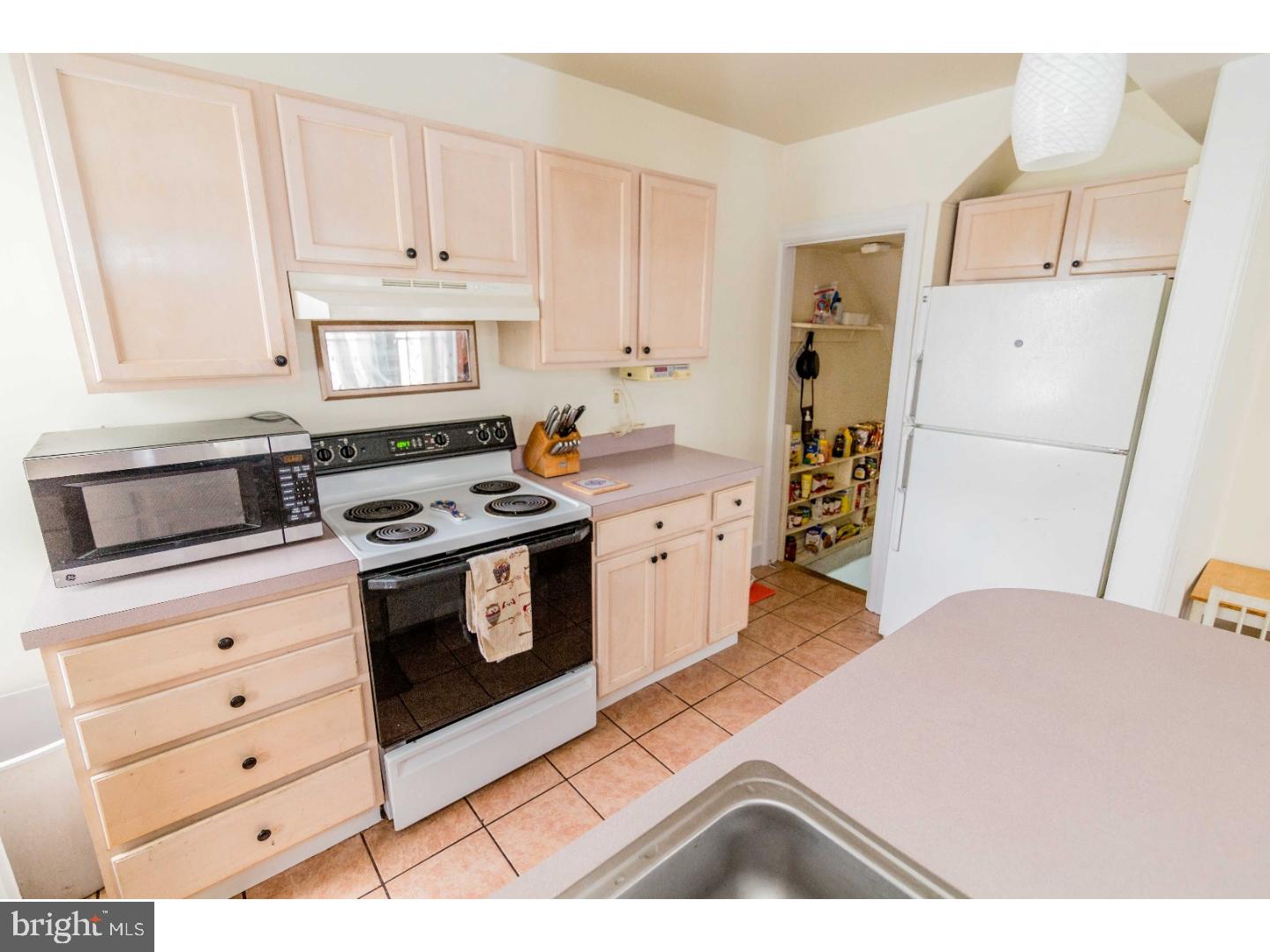 532 Wales Road Havertown, PA 19083 - Photo 11 of 25
