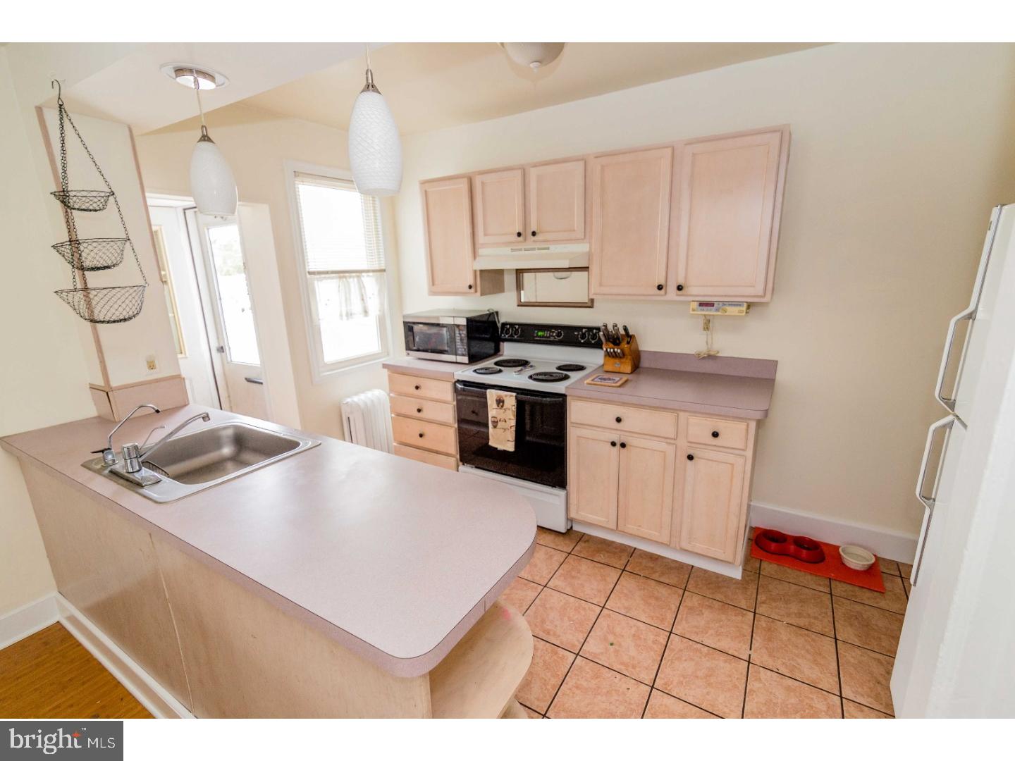 532 Wales Road Havertown, PA 19083 - Photo 10 of 25