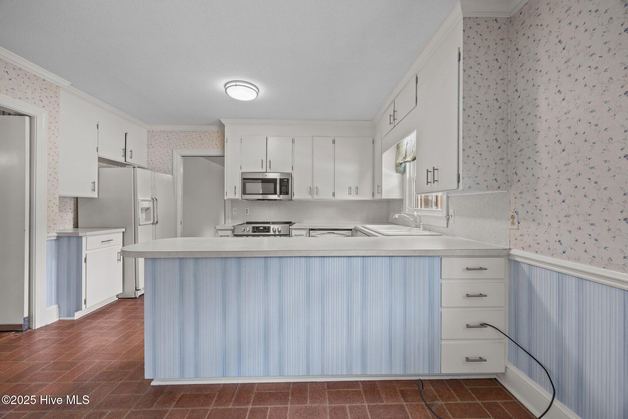 1902 York Street Kinston, NC 28504 - Photo 11 of 54 40-web-or-mls-IMG_5303