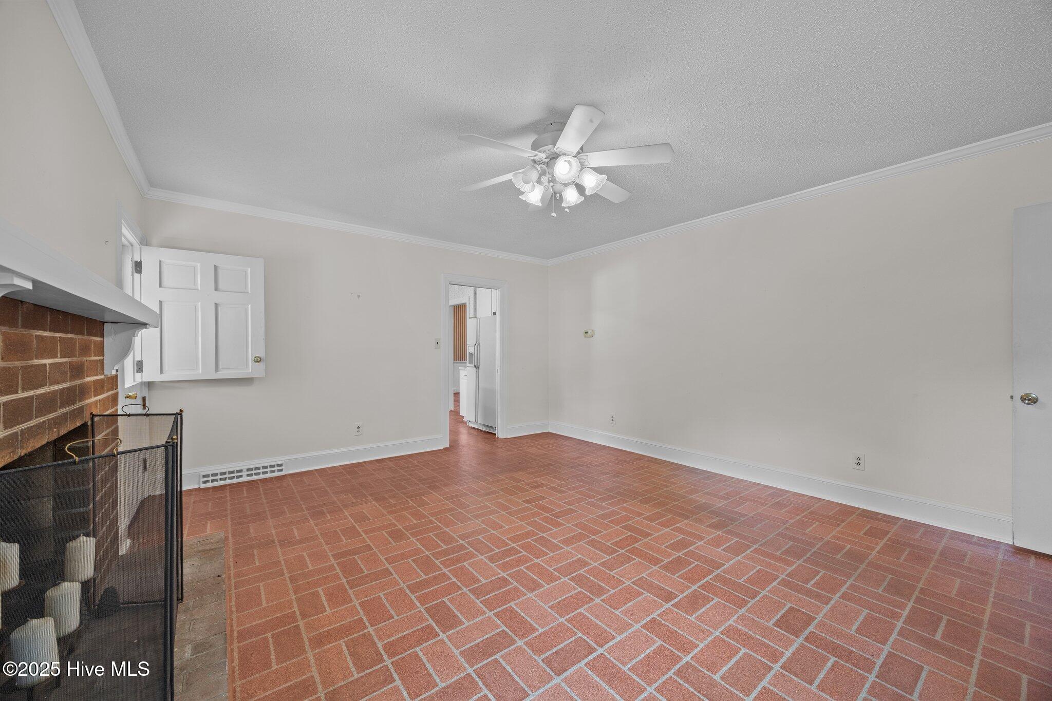 1902 York Street Kinston, NC 28504 - Photo 15 of 54 34-web-or-mls-IMG_5279