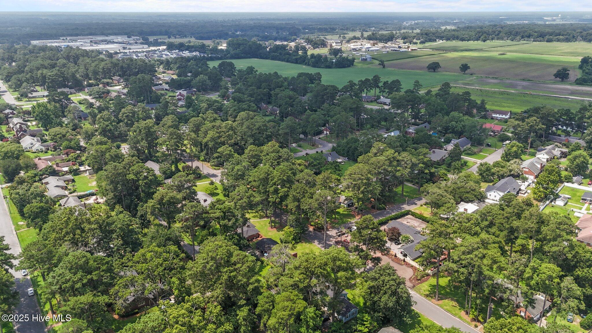 1902 York Street Kinston, NC 28504 - Photo 7 of 54 14-web-or-mls-DJI_20250625114445_0648_D