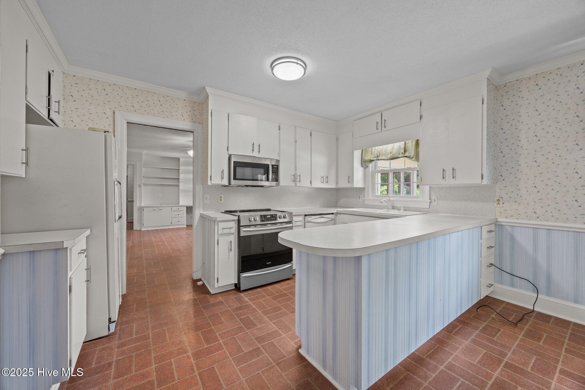 1902 York Street Kinston, NC 28504 - Photo 8 of 54 39-web-or-mls-IMG_5300