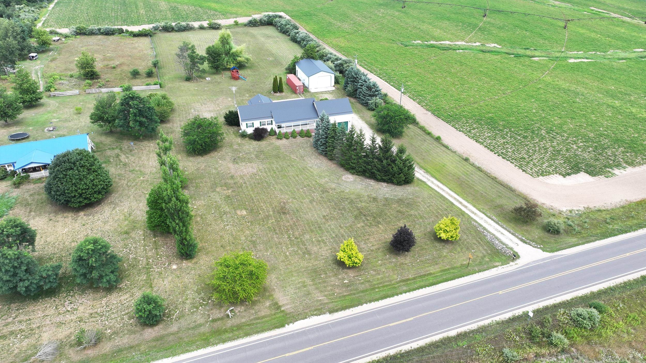 1190 Arthur Road Remus, MI 49340 - Photo 68 of 76 1949366-29198e0e-c940-4d67-b78e-eb5c2573c3e8.JPG