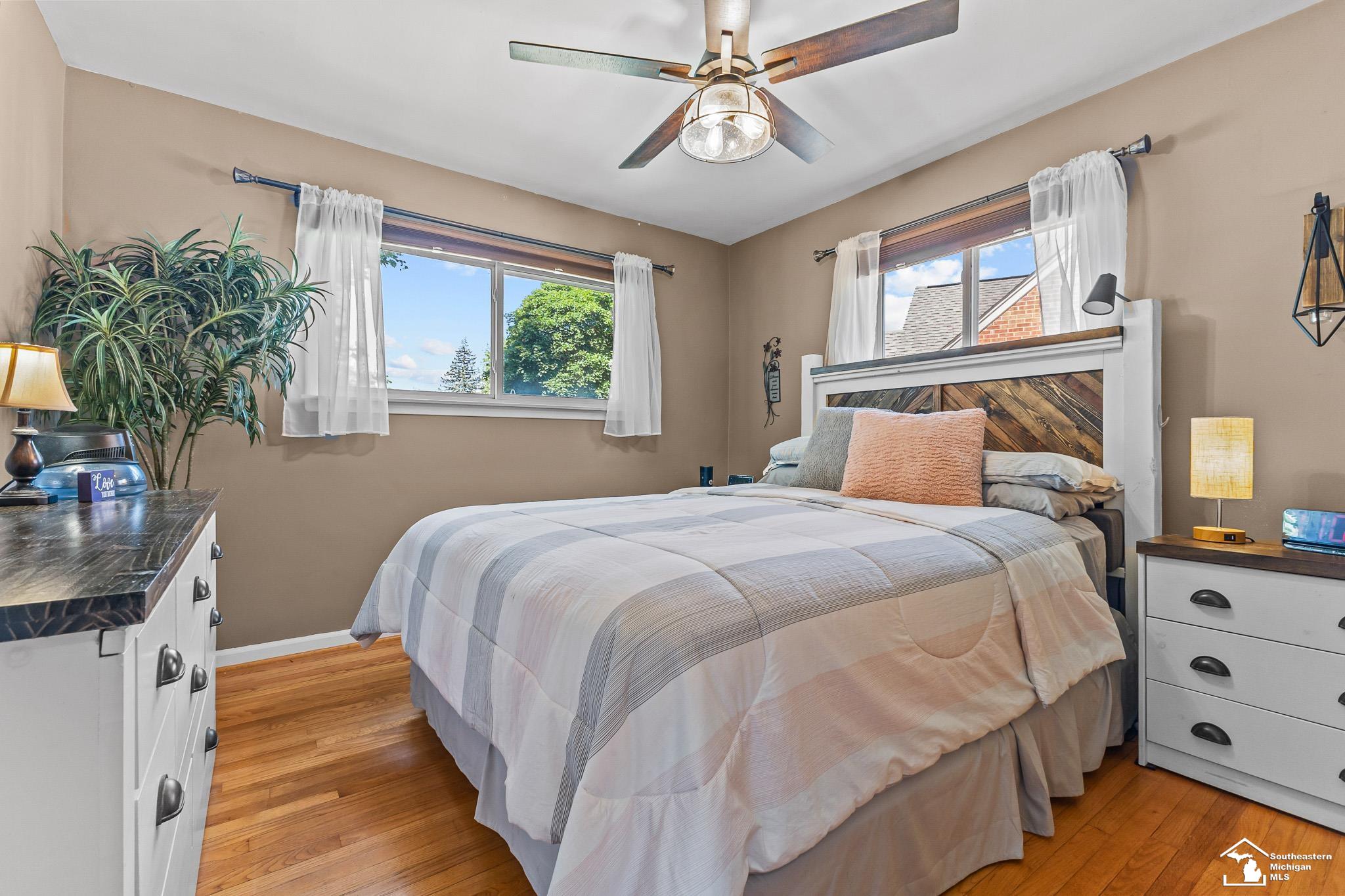 7561 Merrick Street Taylor, MI 48180 - Photo 9 of 27 50180777-3b143fa9-337f-4cdc-aefa-3b24eb0368de.JPG