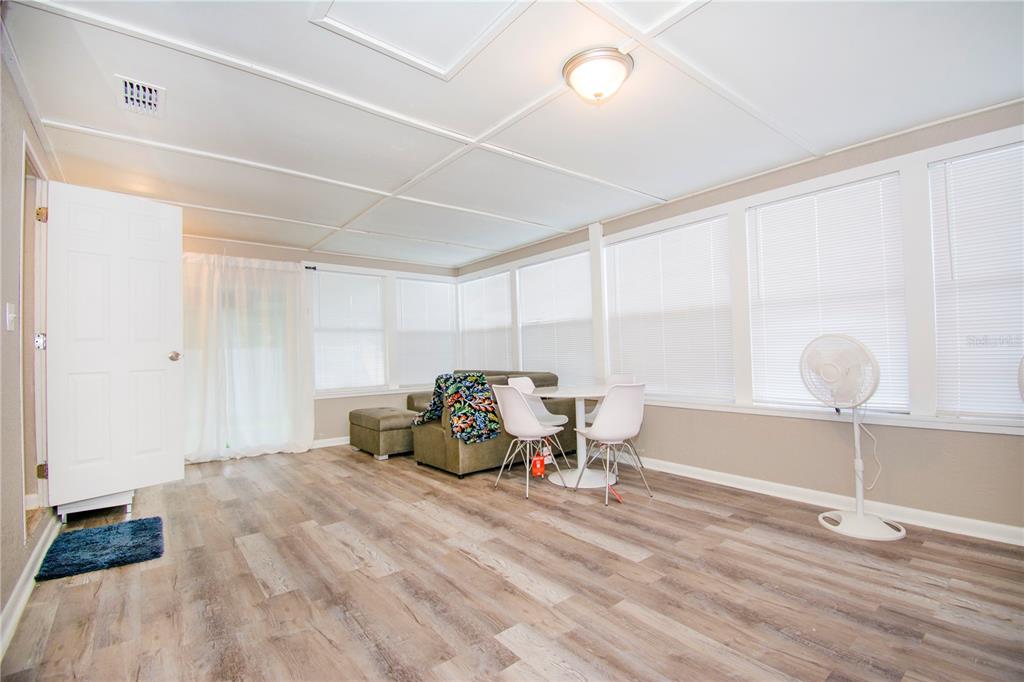 1504 Hallam Drive Lakeland, FL 33813 - Photo 22 of 34 a living room with furniture