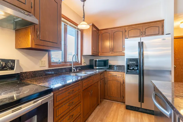 $349,900 | 1201 South Irma Street, Appleton, WI 54915