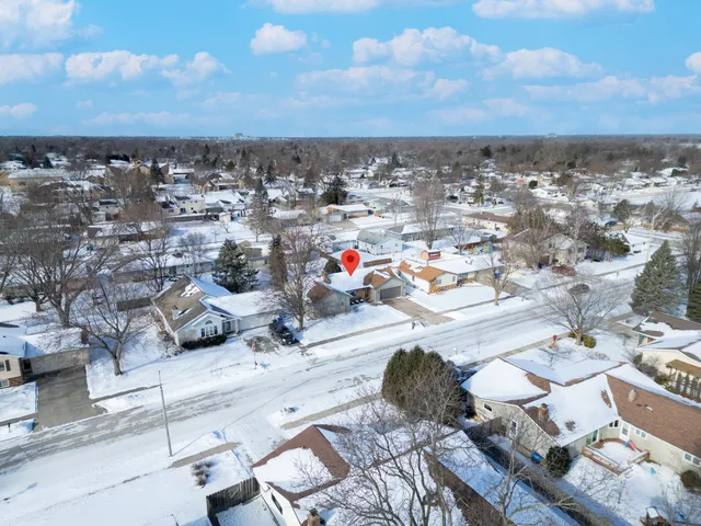 $349,900 | 1201 South Irma Street, Appleton, WI 54915