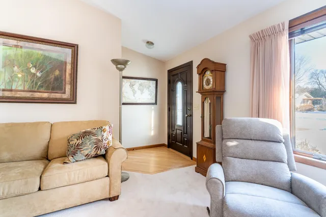 $349,900 | 1201 South Irma Street, Appleton, WI 54915