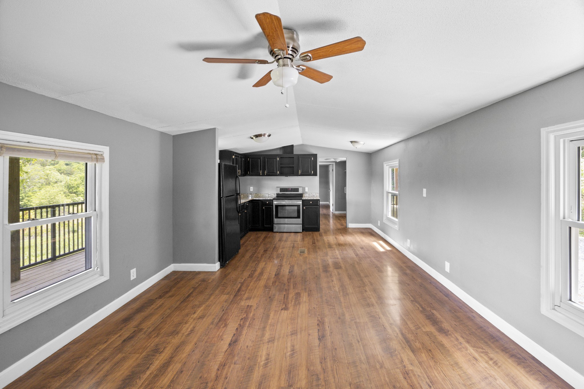 4455 Browning Branch Road Bethpage, TN 37022 - Photo 4 of 19 a view of kitchen and wooden floor